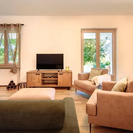 La Collina Di Cesare