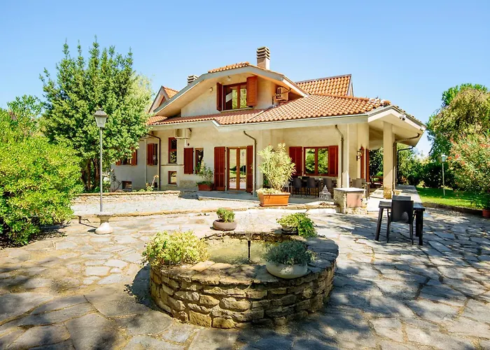 La Collina Di Cesare